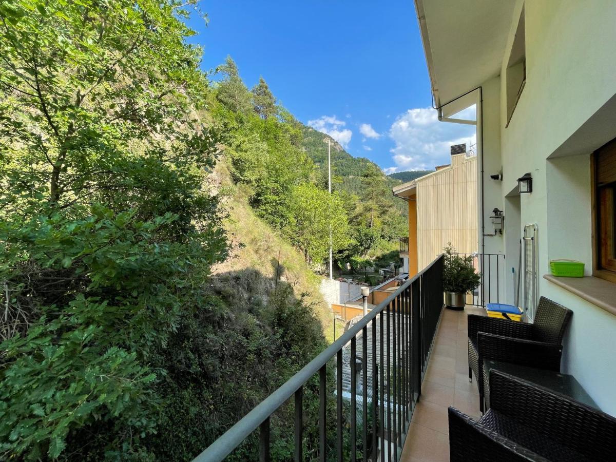Vipimmoble ! Apartment Guardiola de Berga Bagian luar foto